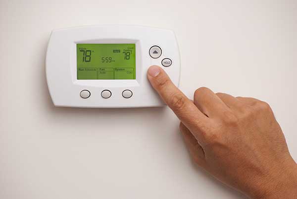 What Temperature Should I Set My Thermostat When On Vacation?